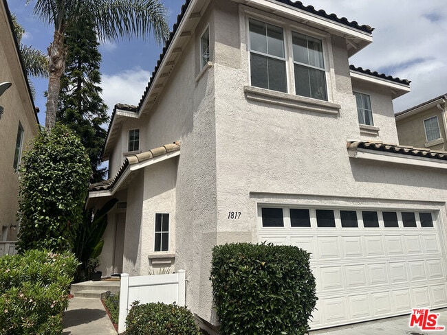 Building Photo - 1817 Calypso Dr