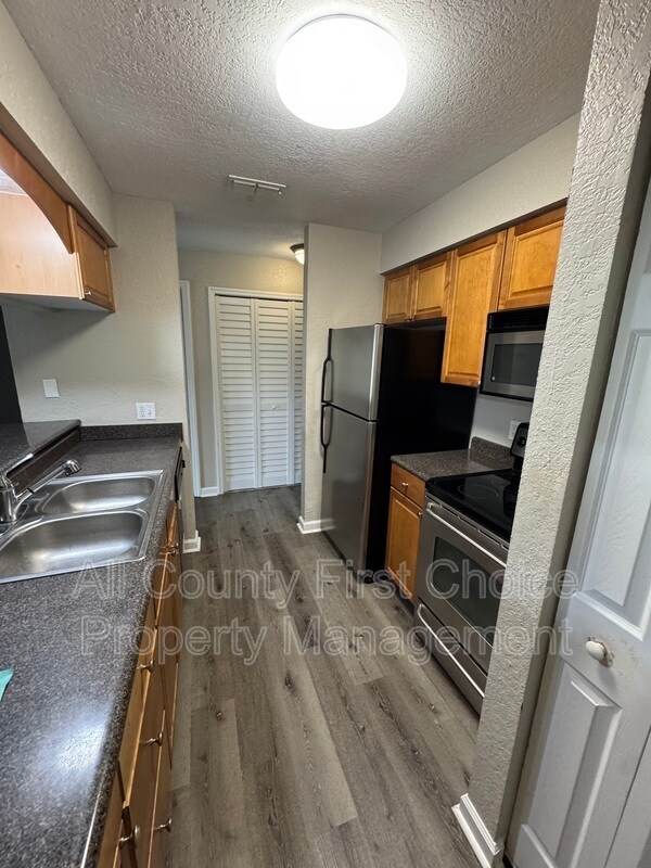 Photo - 12293 Sailwinds Dr Unidad 203