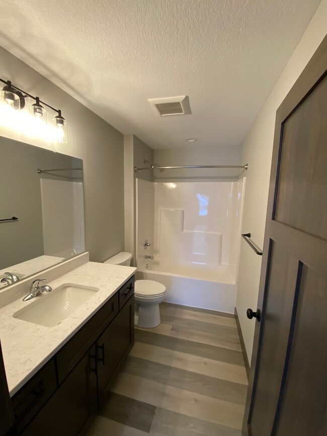 Photo - 800 Texas Ave NW