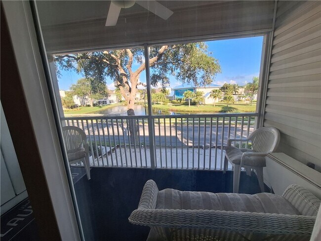 Photo - 1914 Westminster Cir Unit 134