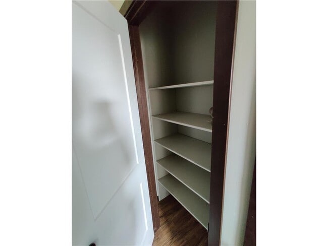 Photo - 1200 2nd Dr NE