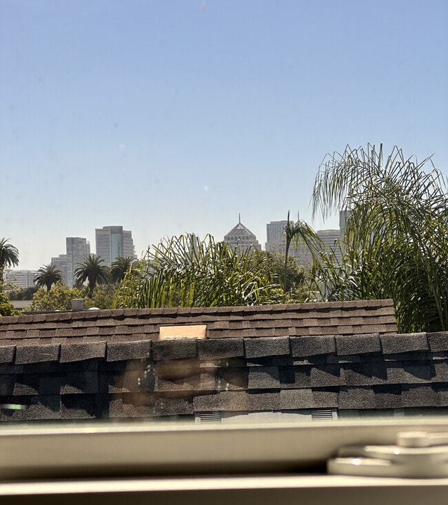 Skyline View - 1416 12th St Unit Bedroom 2