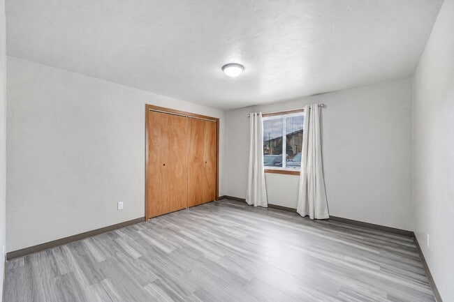 Photo - 1856 Verlin Rd