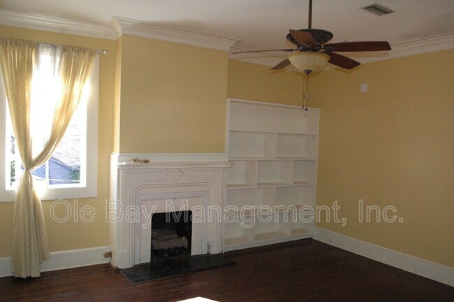 Photo - 257 Adams St Unit B