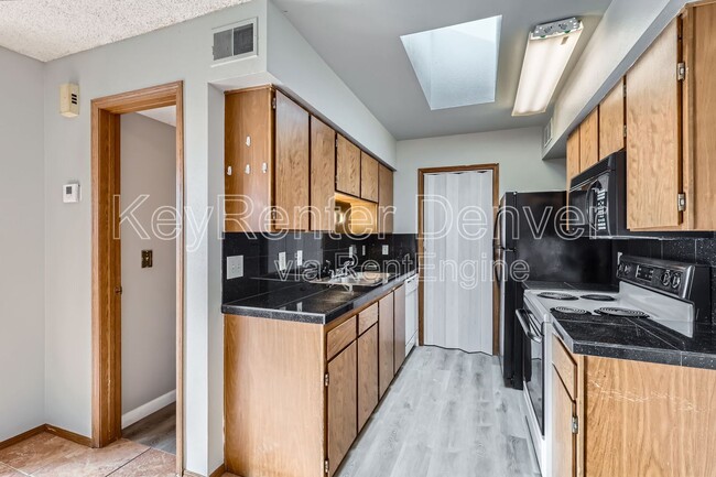 Photo - 1825 Kendall St Condo Unit 317