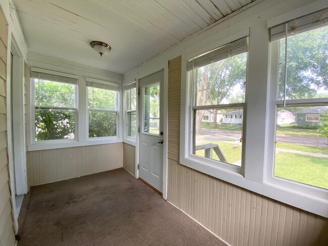 Photo - 4 Bedroom Near NDSU!!