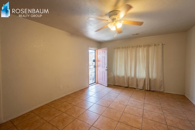 Building Photo - 9950 W Lynx Dr
