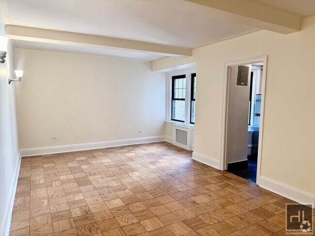 Building Photo - Christopher Street Unit 4C Rental