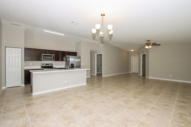 Photo - 2691 Tepee Ave SE