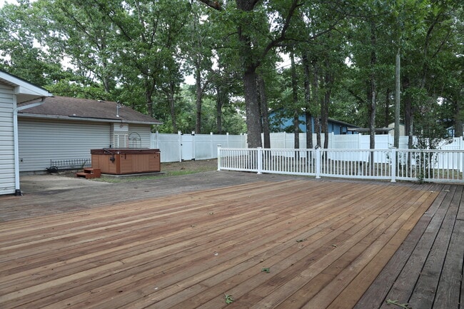 Photo - 16280 Hardwood Ln