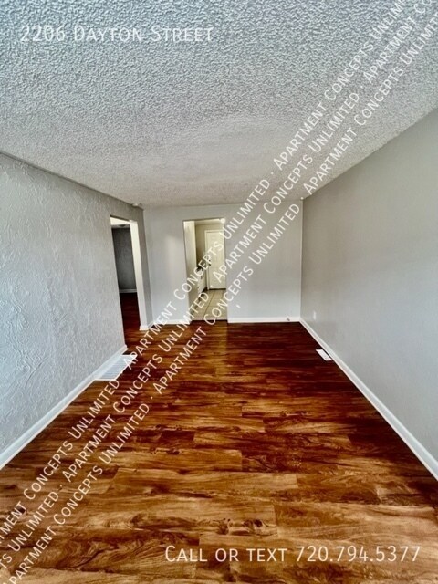 Photo - 2206 Dayton St