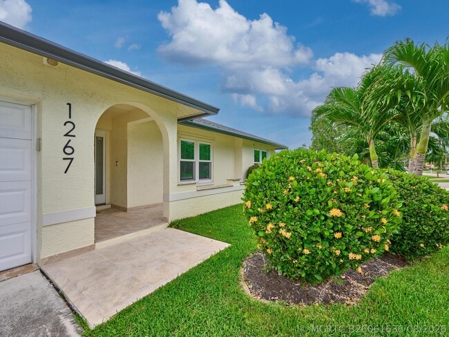 Building Photo - 1267 Summerwood Cir