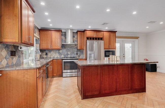 Photo - 2601 Witley Ave