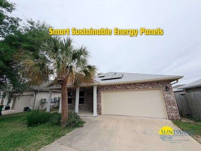 Building Photo - Stunning Shalimar 4 Bedroom / 3 Full Bathroom Home with Solar Energy Efficiency!