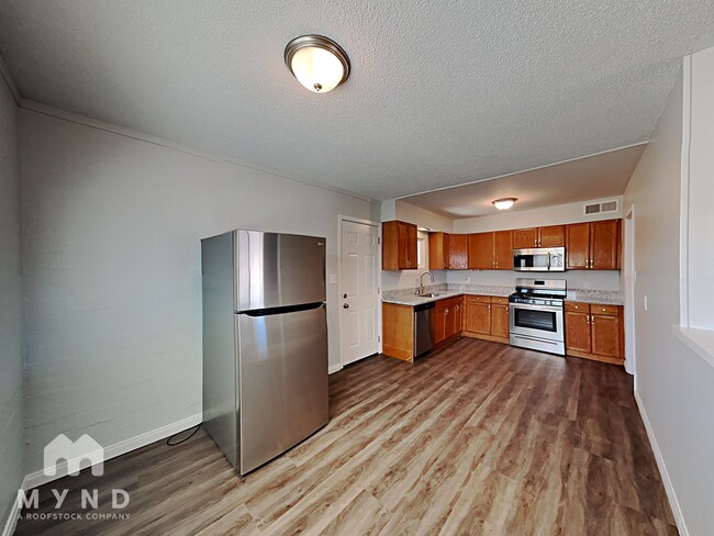 Photo - 5025 Carmen Blvd