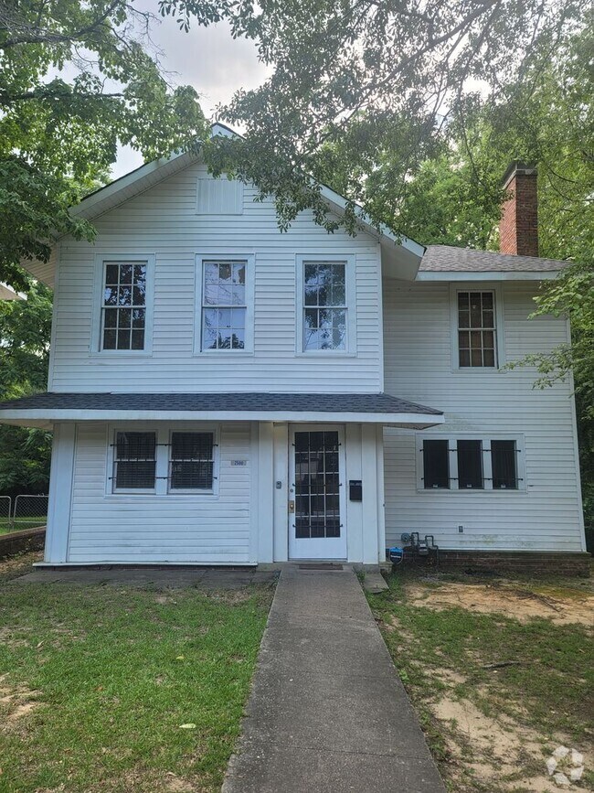 Building Photo - Old Shandon Rental