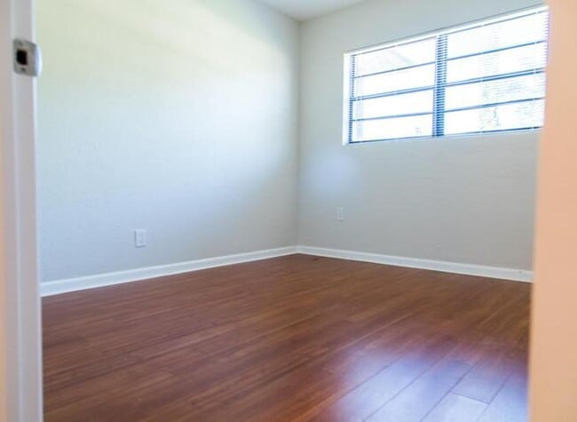 Photo - 130 SW 14th Ave