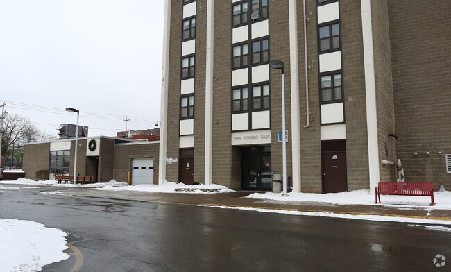 Photo - Perretta Twin Towers