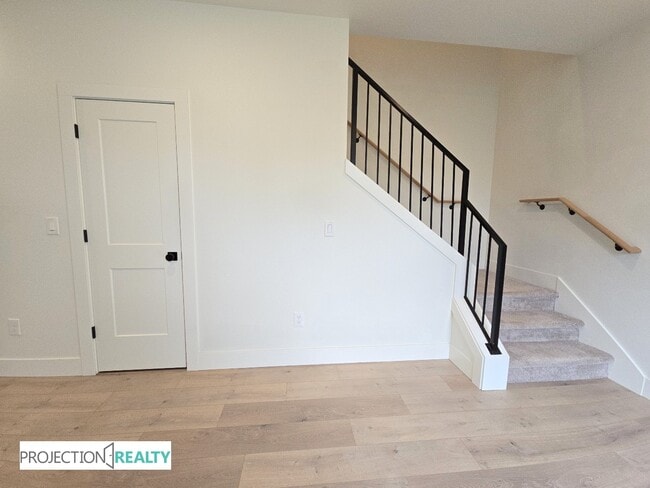 Photo - 7460 N Oswego Ave