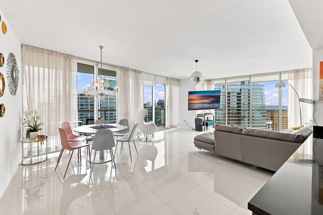 Photo - 465 Brickell Ave Unit 5102