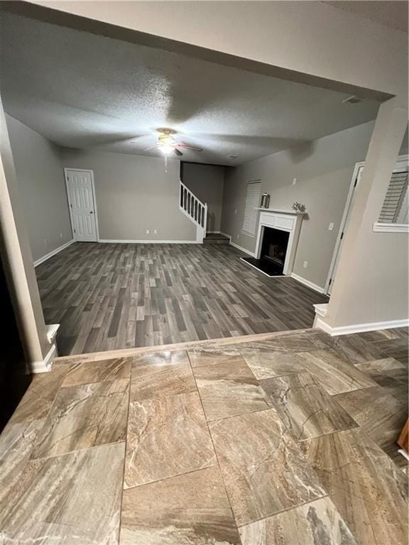 Photo - 6064 Red Top Loop