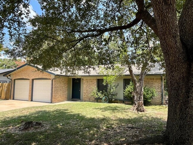 Building Photo - 7000 Whispering Oaks Dr