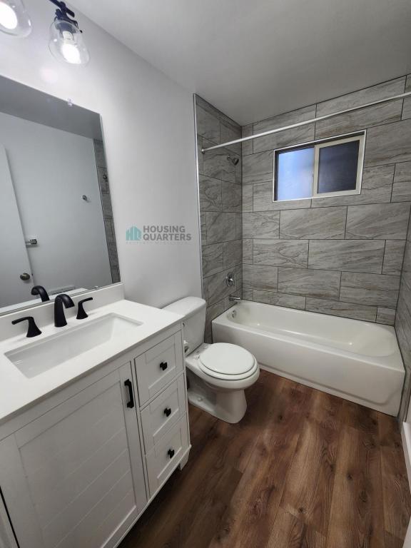 Photo - 2014 W Broadway Ave