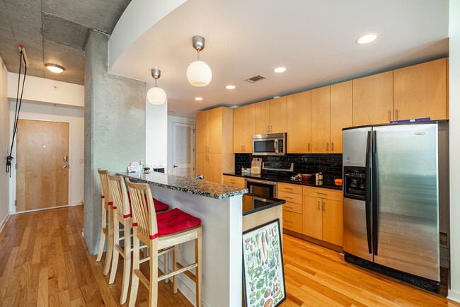 Photo - 777 N Ashley Dr
