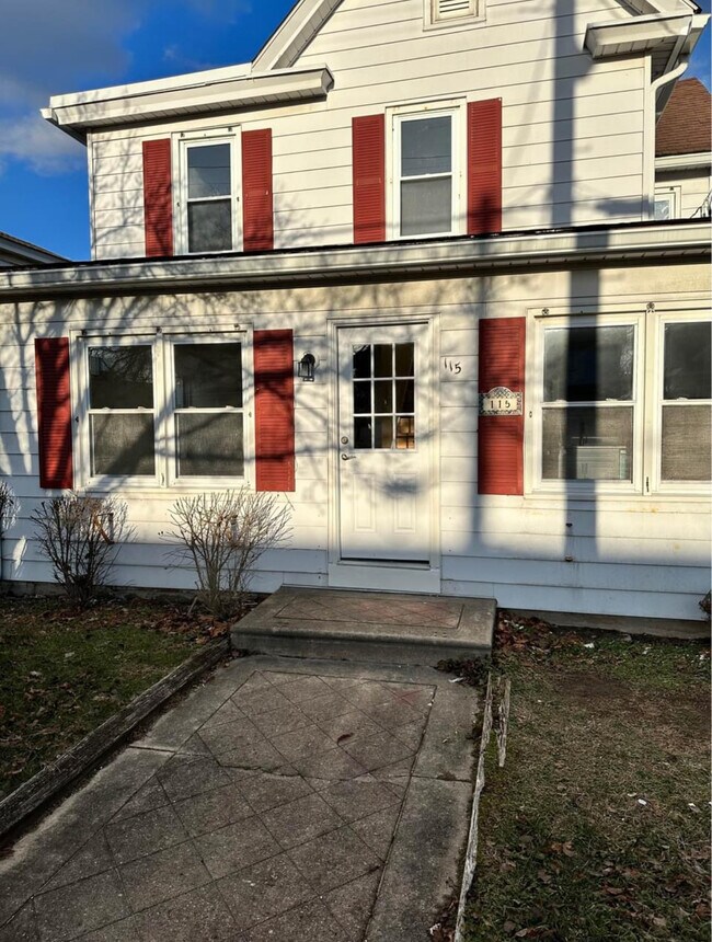 Photo - 115 N Harding Hwy