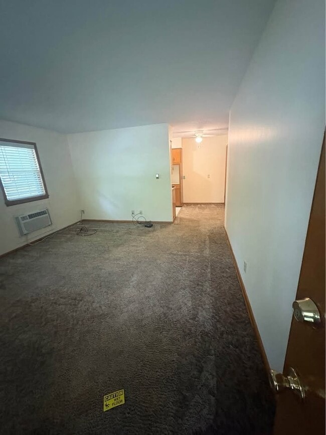 Photo - 1258 E Elm St Unidad 13