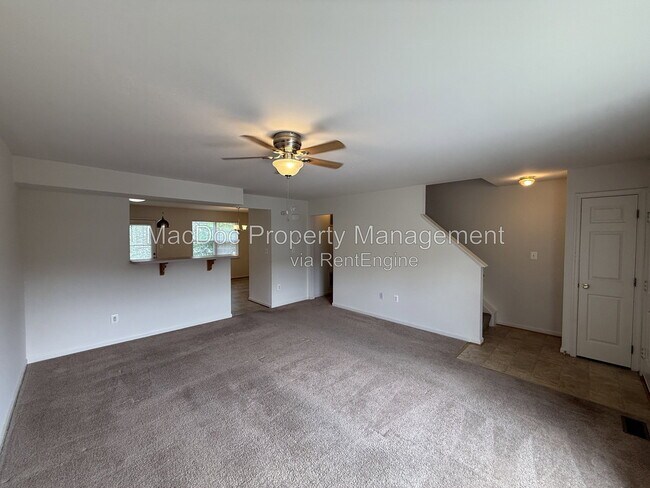 Photo - 219 Merrill Ct