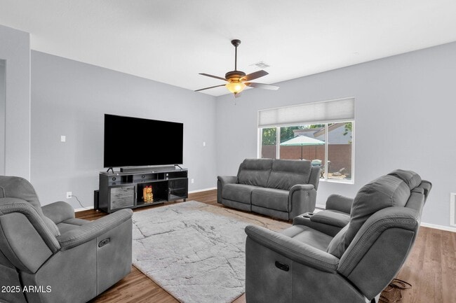 Photo - 16528 N 181st Dr