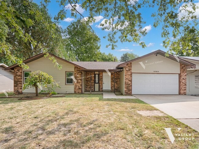 Building Photo - Charming Three-Bedroom, Two-Bathroom Ranch... Rental