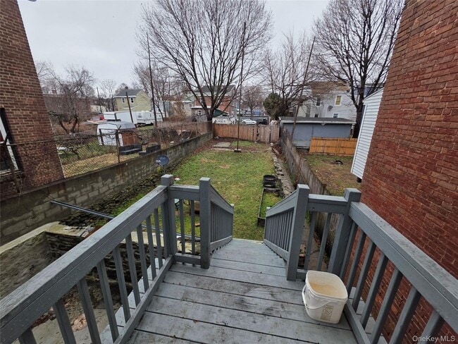 Photo - 28 Hasbrouck St