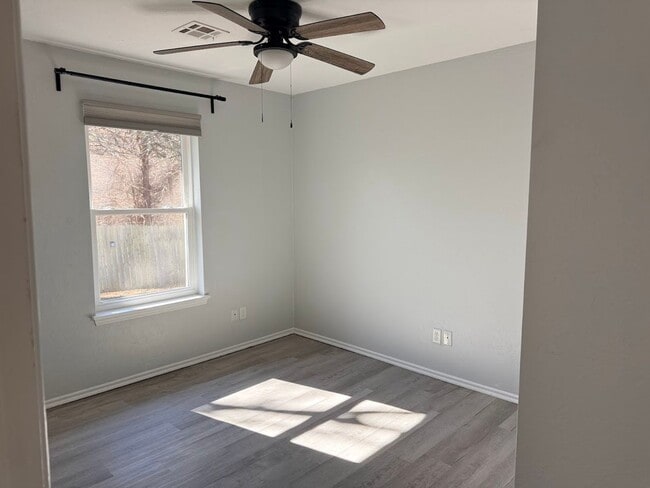 Photo - 4 Bedroom - 2 bath duplex located near campus and State Highway 9