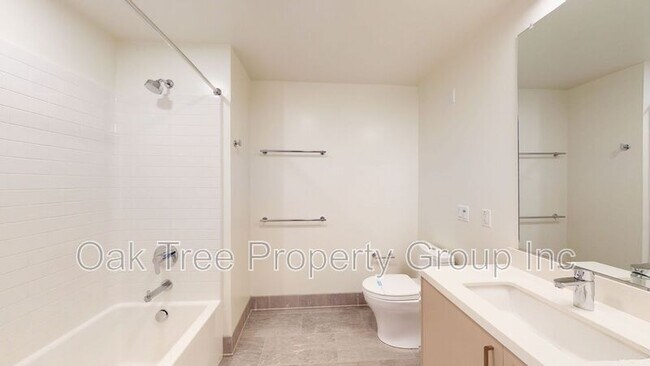 Photo - 532 Union St