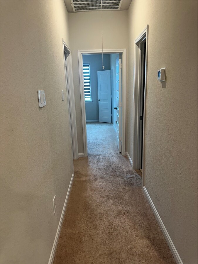 Photo - 1617 Darwin Cedar Dr