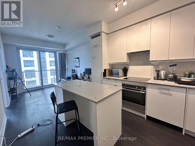 Photo - 30 Elm Dr W Unit 2109