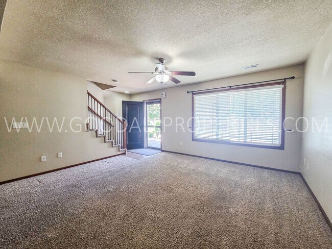 Photo - 3-Bedroom, 2.5-Bath End-Unit Townhome in West Des Moines with Attached 2-Car Garage