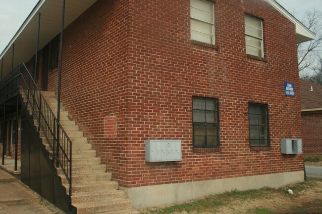 Photo - 266 Bond Ave