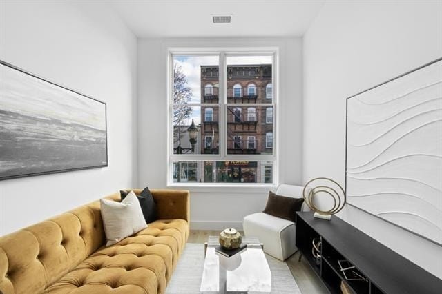 Photo - 491 Broadway Unit 402