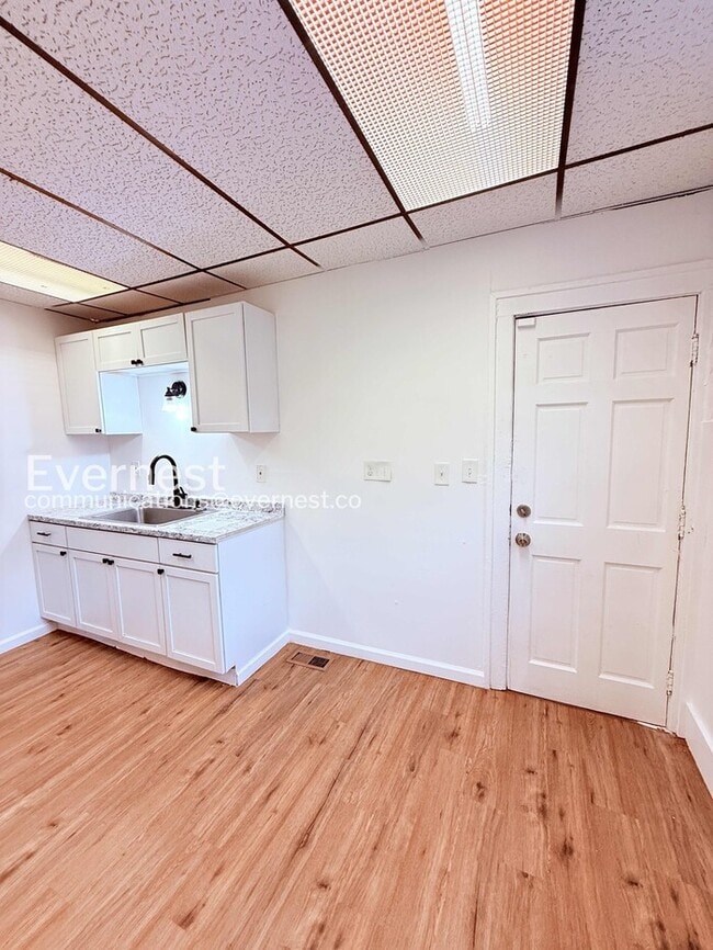 Photo - Charming Home with Fenced Yard & Hookups / 3 Beds & 1 Bath / Voucher Accepted / Pets Not Allowed ...