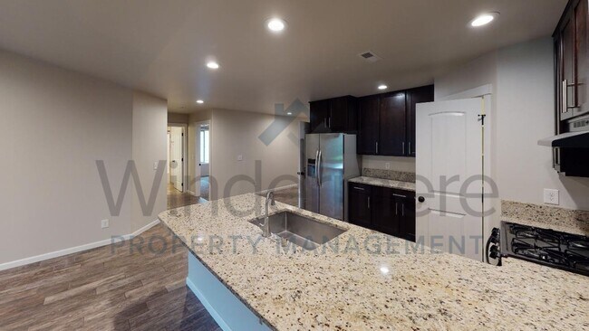 Photo - Evan41 Unit #B