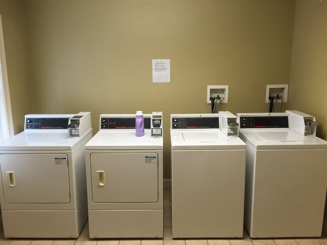 Photo - 125 Pearl St