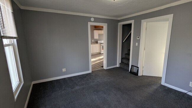 Photo - Charming 3-bedroom, 1-bathroom home located in the heart of Akron