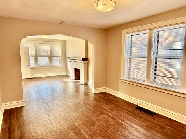 Photo - 7119 Amherst Ave