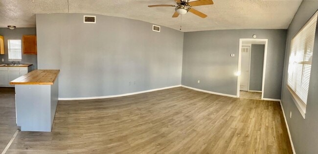 Photo - Handyman Special $0 First Month's Rent / “You fix, you SAVE BIG!!” Contact Mayshell for details: ...