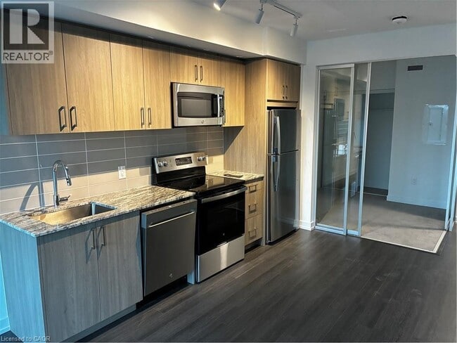 Photo - 4010 Eglinton Ave W Unit 324