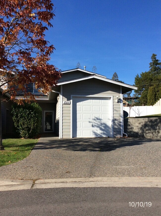 Photo - 1511 Burrows Ct