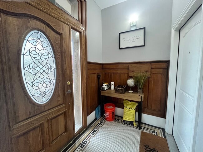 Photo - 5172 S Michigan Ave Unit 2